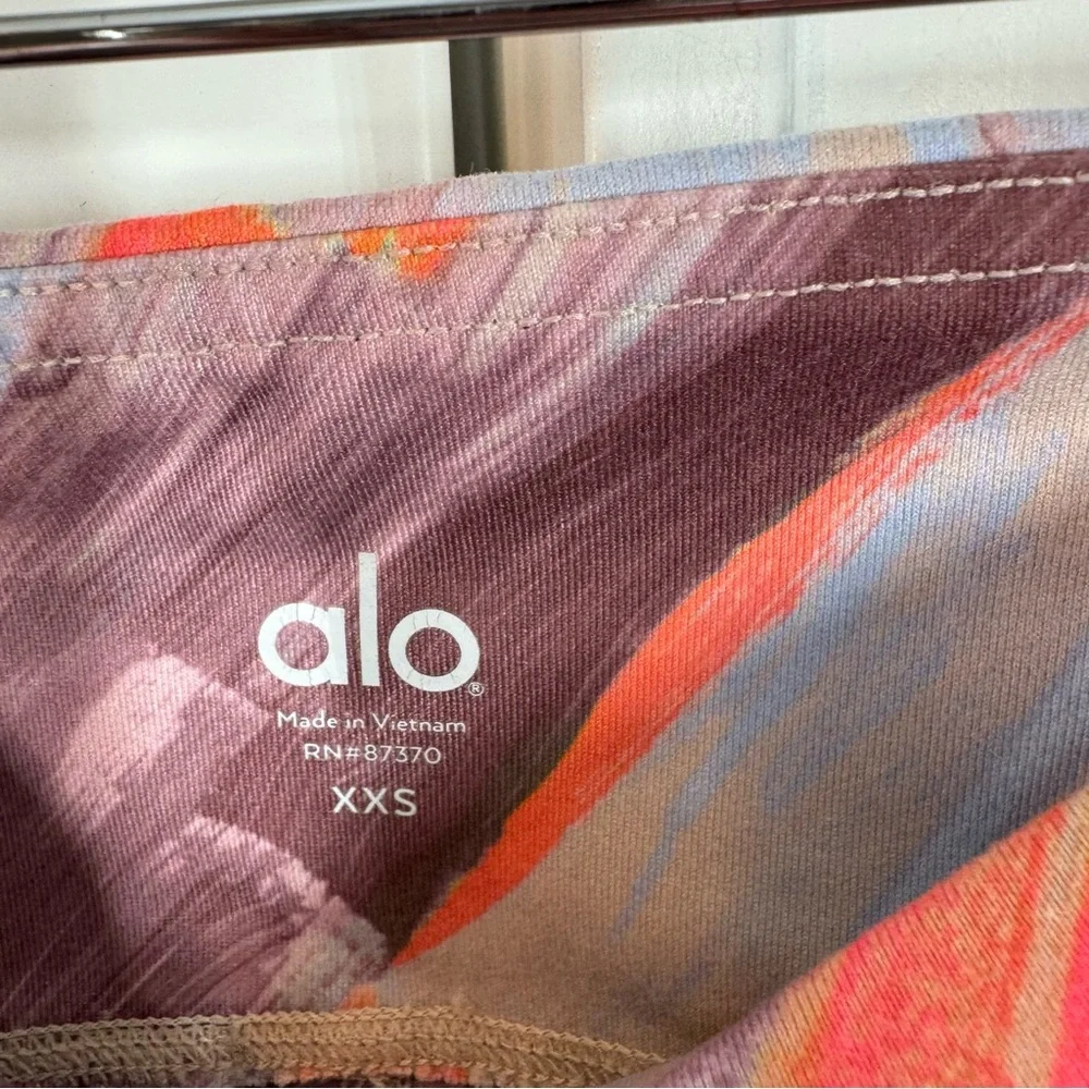 ALO Yoga gently used